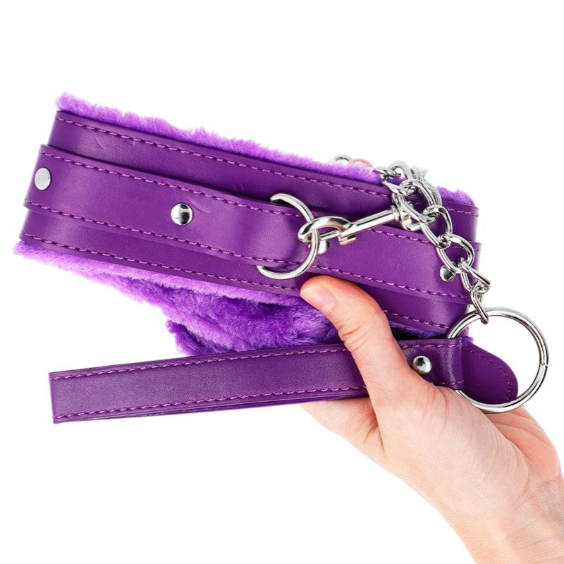 Collier restrictions violet 36-42x5,5 cm + laisse 65 cm – Kink